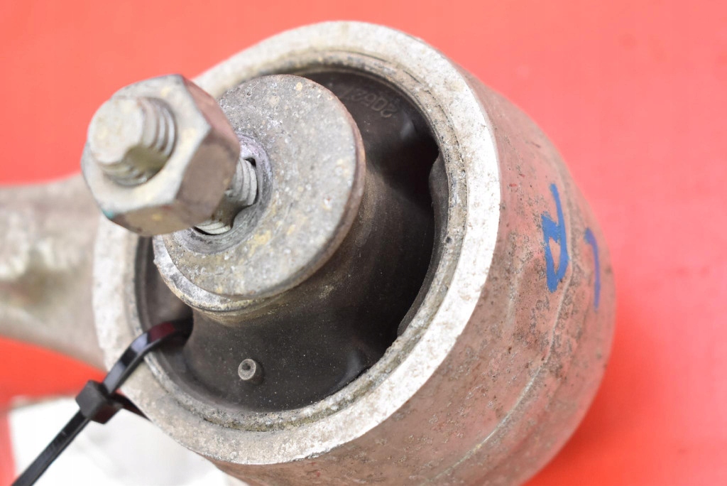 фото №8, Важіль лівий перед нижній p1041570-00-b tesla model s performance lift 16-21