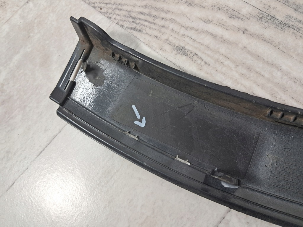 фото №9, Audi q4 e-tron молдинг бампера правый перед передняя 89a853026b