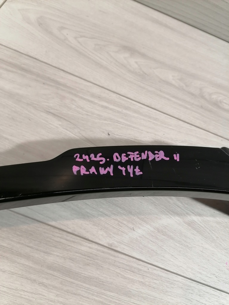 фото №12, Defender ii молдинг крыло правый задняя l8b2-290e22bb