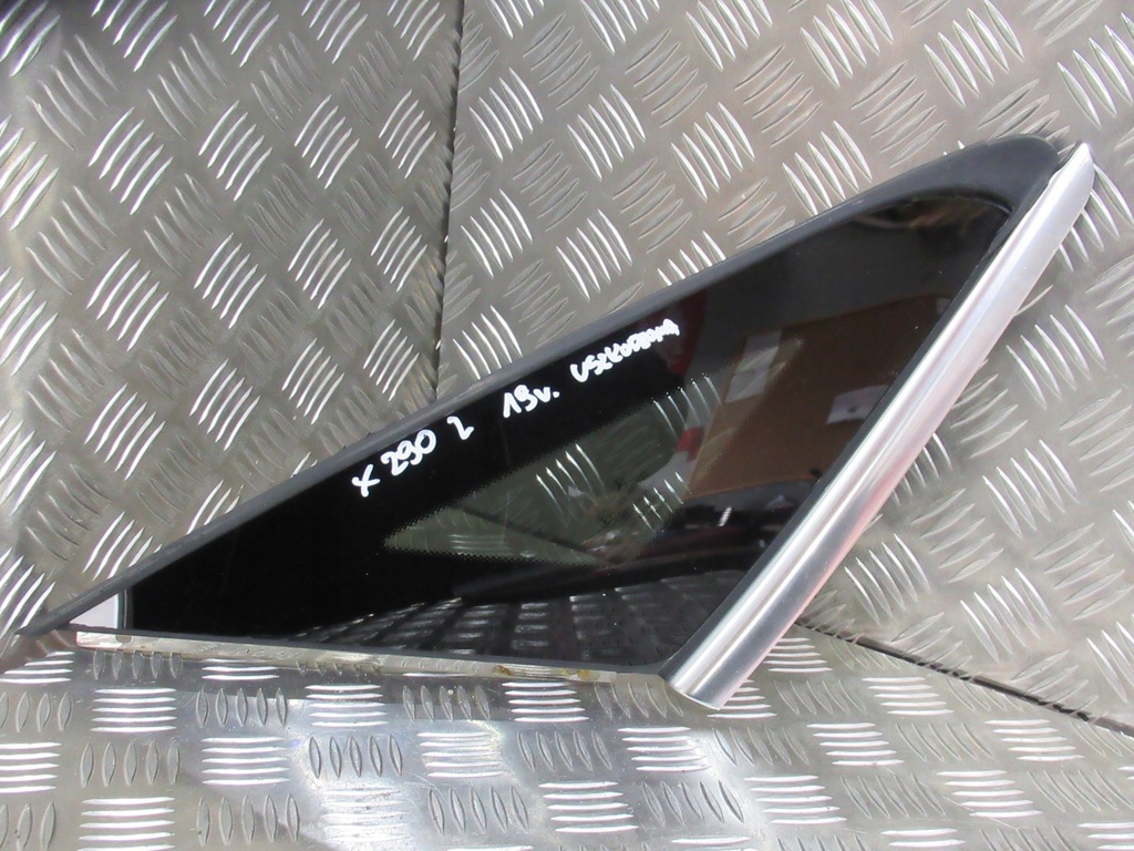 фото №1, Вставка кузовна ліва mercedes gt amg x290 19r