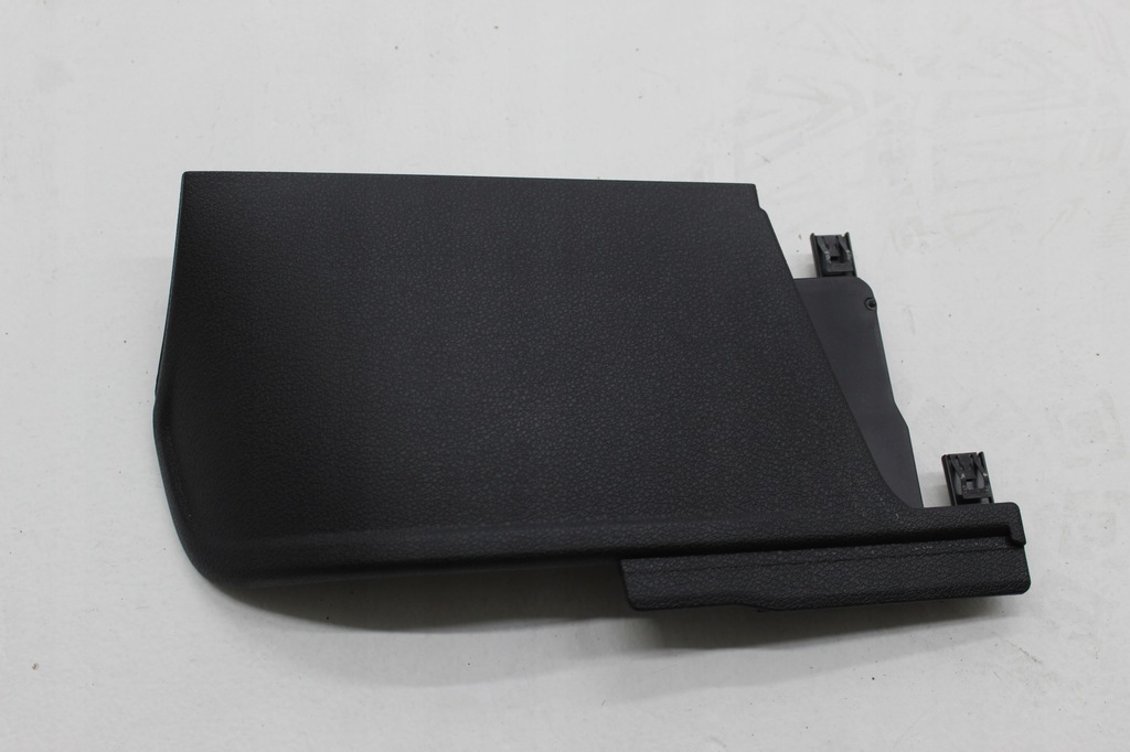 фото №1, Audi q3 8u захист заднього стійка права 8u0868606