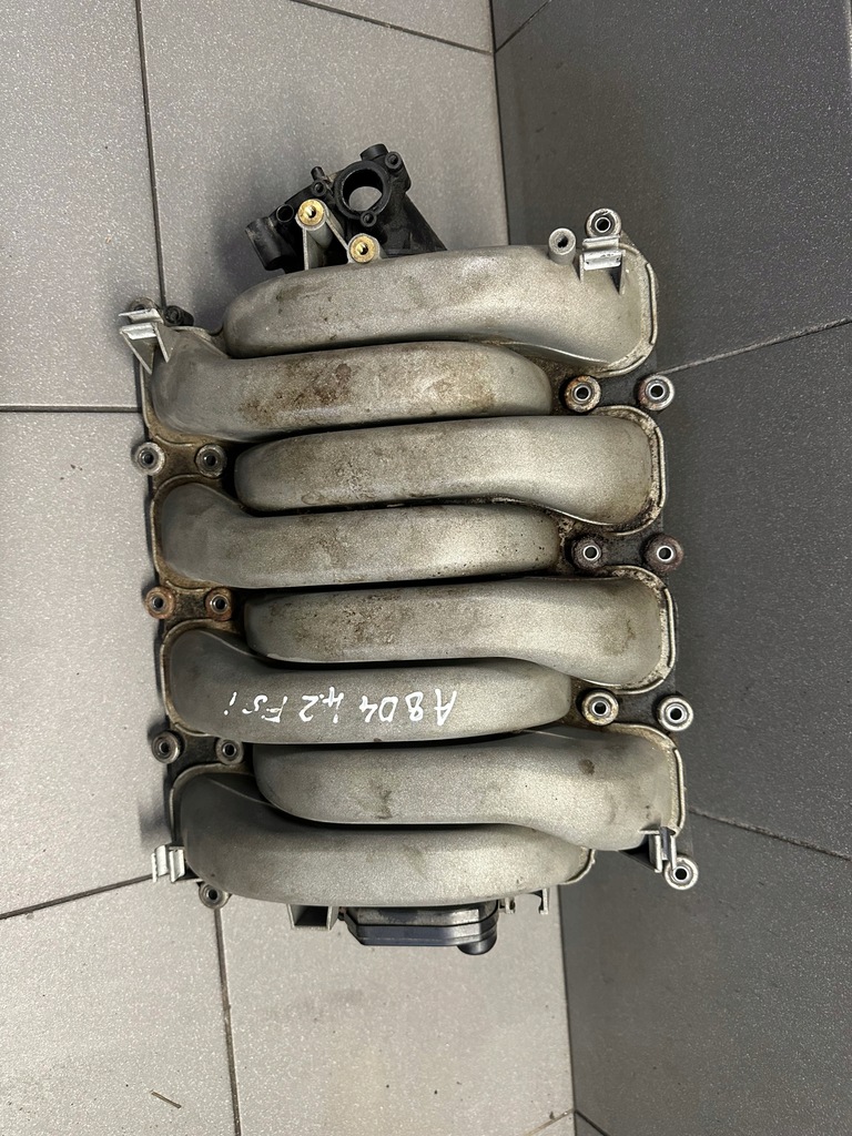 фото №1, Колектор всмоктуючий audi a8 d4 4.2 fsi cdra 079133185cj