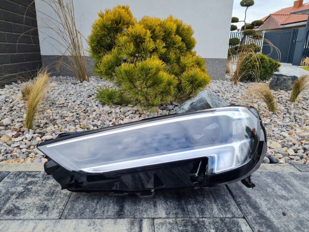 Купить Opel insignia b рестайлинг  фара левая перед full led intelli lux matrix 39136835