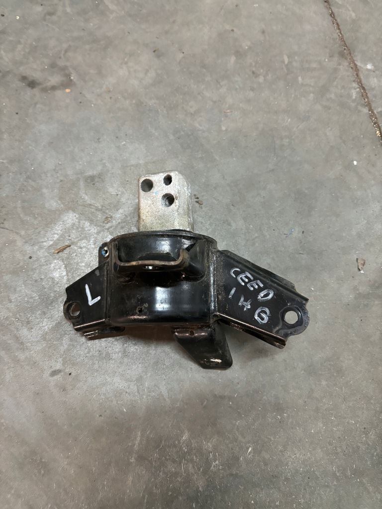 фото №1, Kia ceed i hb подушка двигателя левая