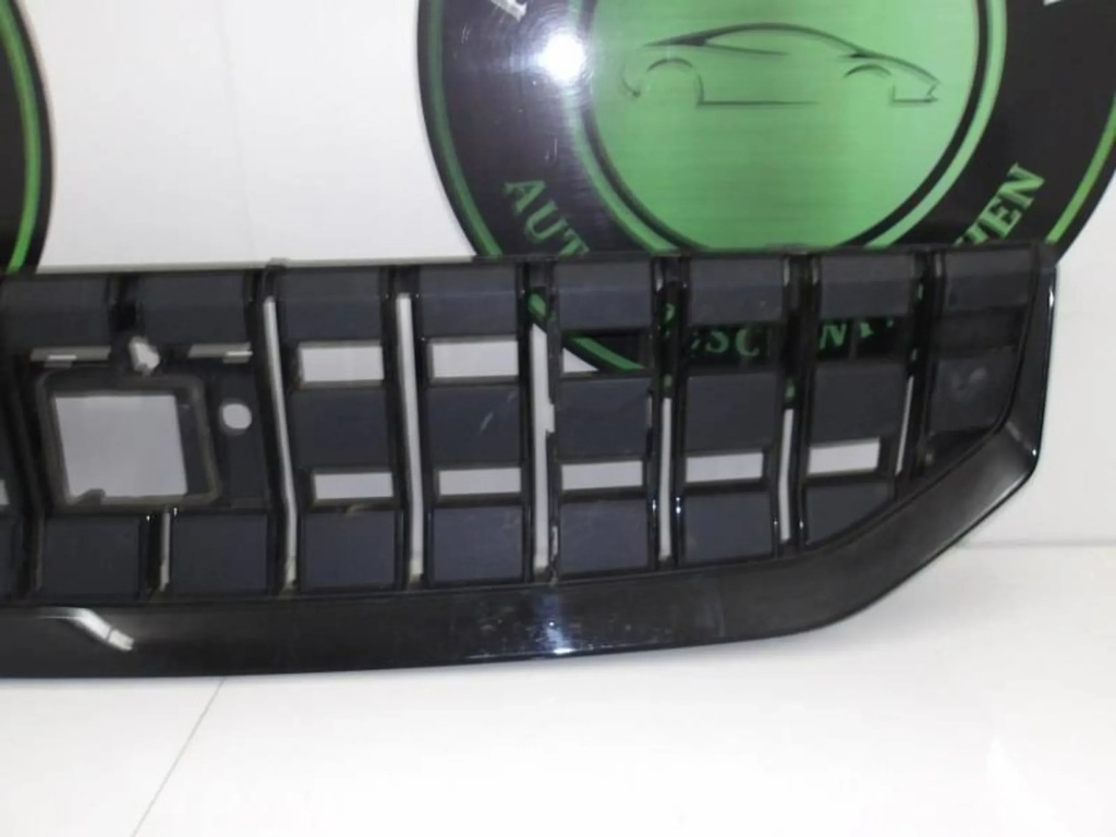 фото №2, Polestar 2 решётка радиатора решётка радиатора радиатора