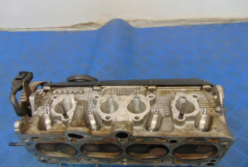 фото №7, Audi a3 8l a4 b5 octavia i bora golf iv leon 1.6 8v головка 06b103373j