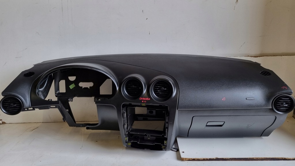 фото №1, Консоль подушка безопасности seat cordoba 6l