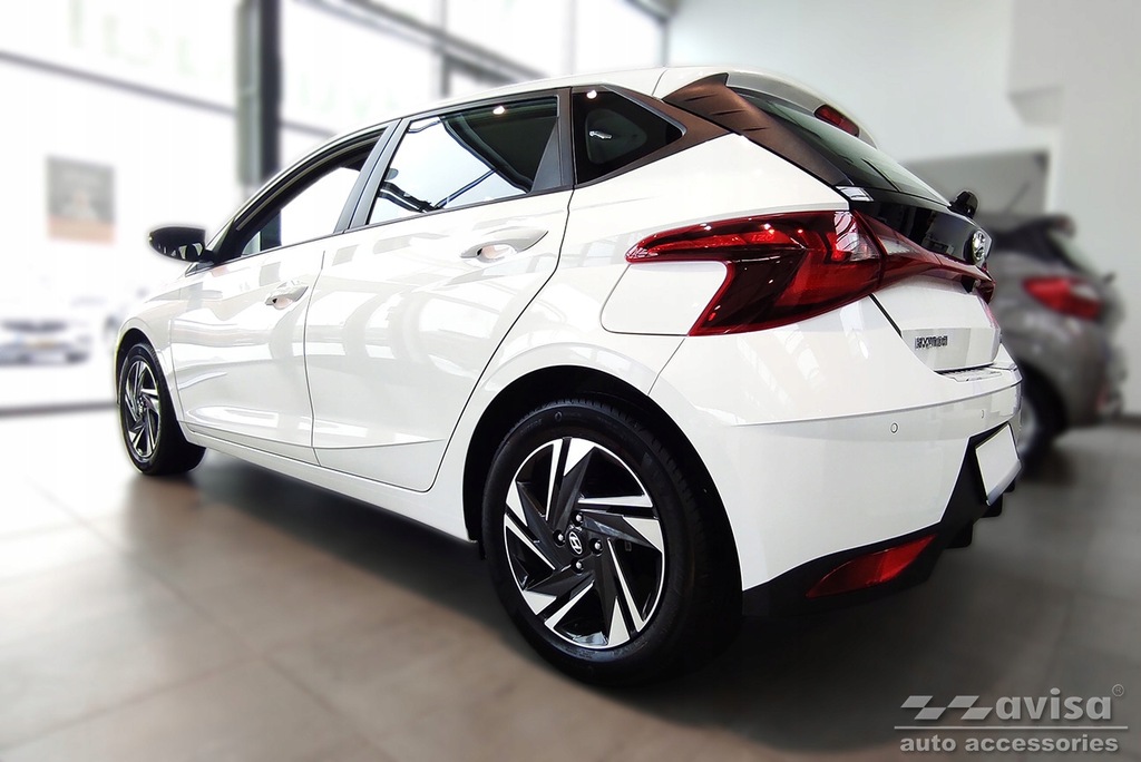 фото №9, Hyundai i20 iii хэтчбек молдинг стальной накладка na бампер задняя