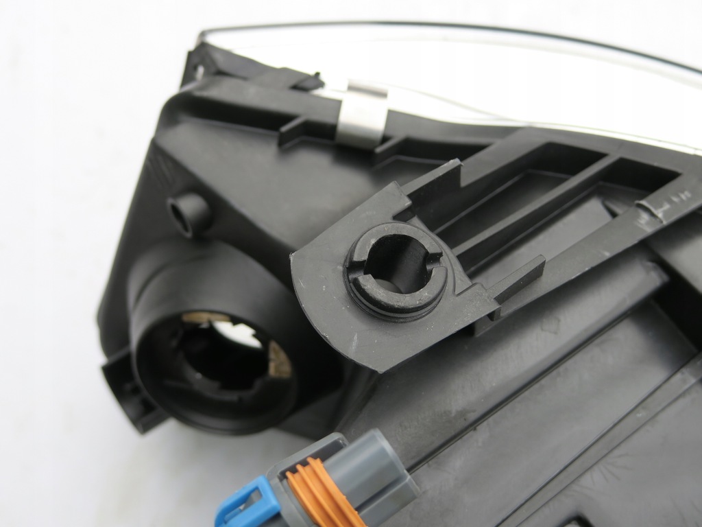 фото №10, Nowa лампа r ксенон hella audi a6 c5 przedlift