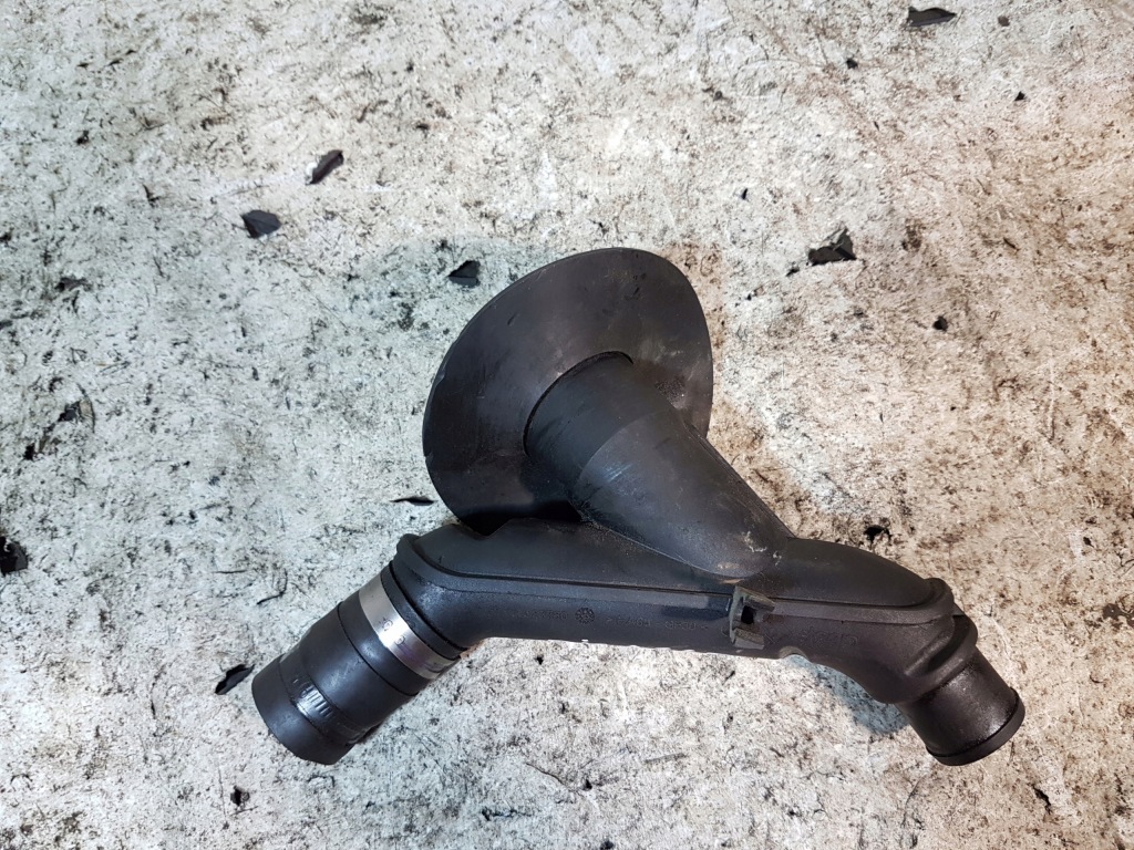 фото №2, Вентиляция картера заливная горловина масла 2.0hdi citroen xsara picasso