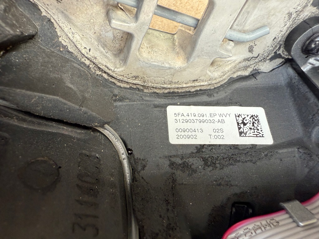 фото №6, Повітропровід підігрів шкіряний пелюстки перемикання seat leon iv 5fa fr 2020 - 2025 .