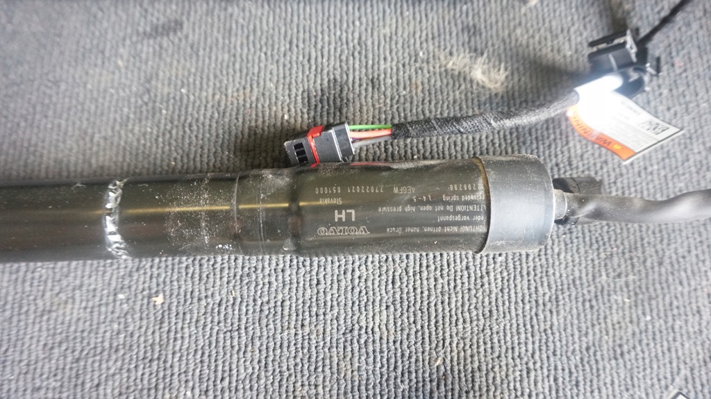 фото №4, Привод электрический крышки задняя volvo xc40