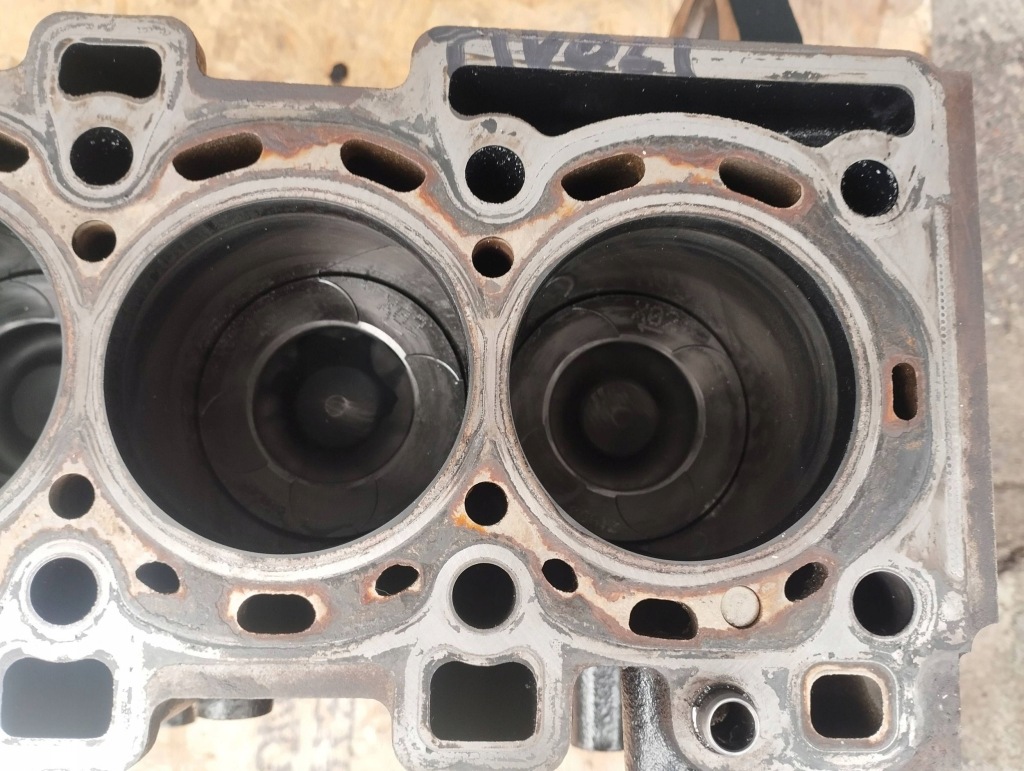 Блок двигателя низ  поршни ssangyong tivoli 1.6d e-xdi d16dtf Цена