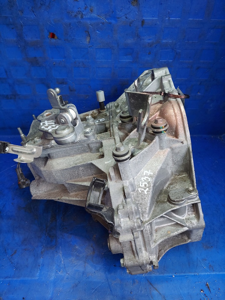 фото №7, Коробка передач celerio 2017 r 1.0 b 3mt1 49.415km