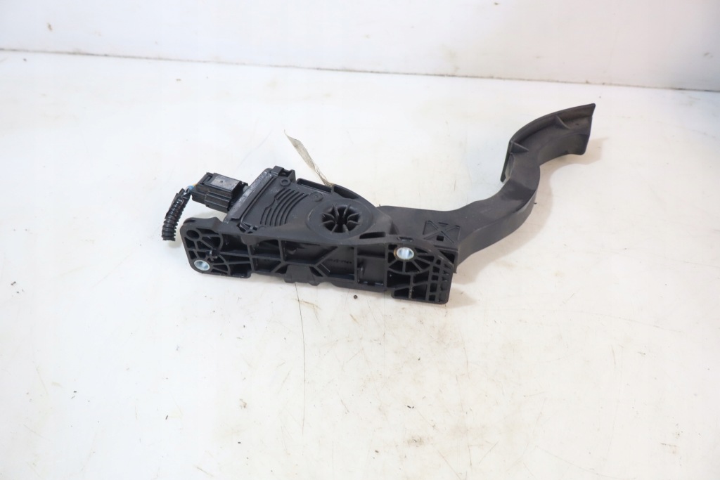 фото №3, Потенціометр газу ford focus iii mk3 lift