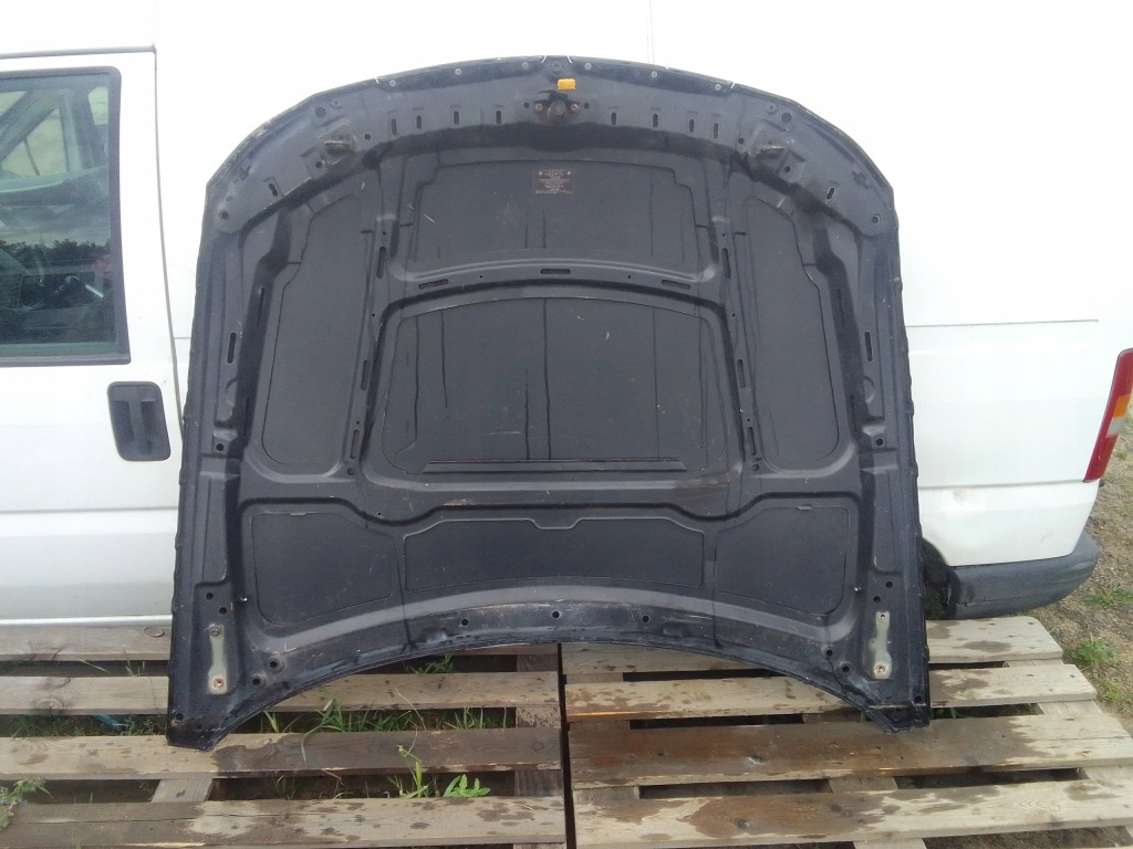 Капот bmw e90 в Україні