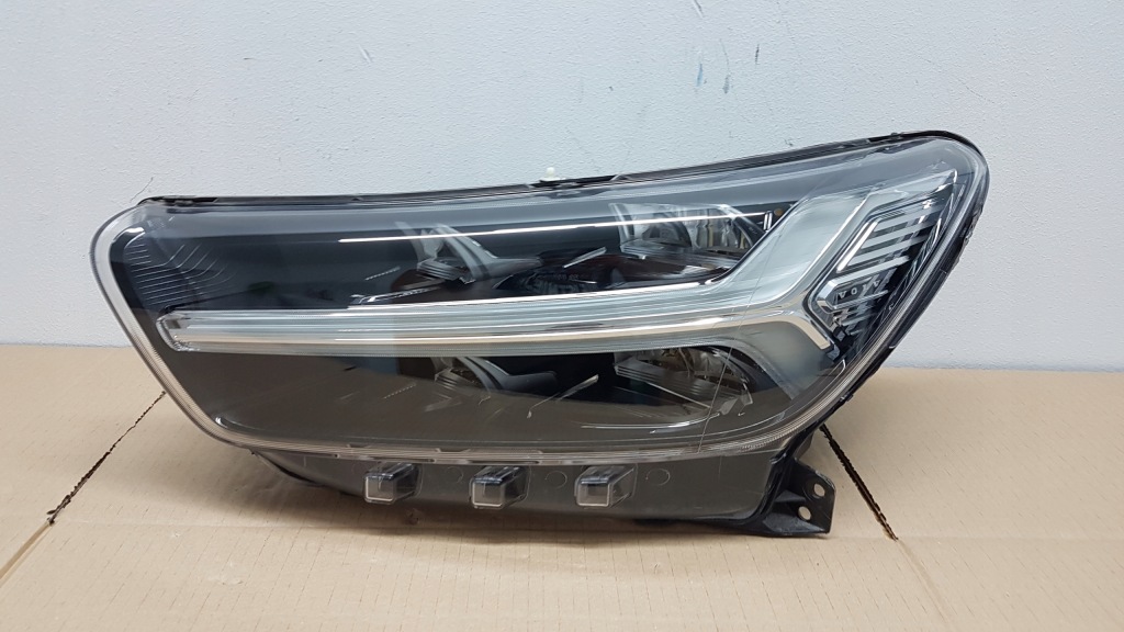 фото №5, Лампа перед левая volvo xc40 ii full led 17- 32342524