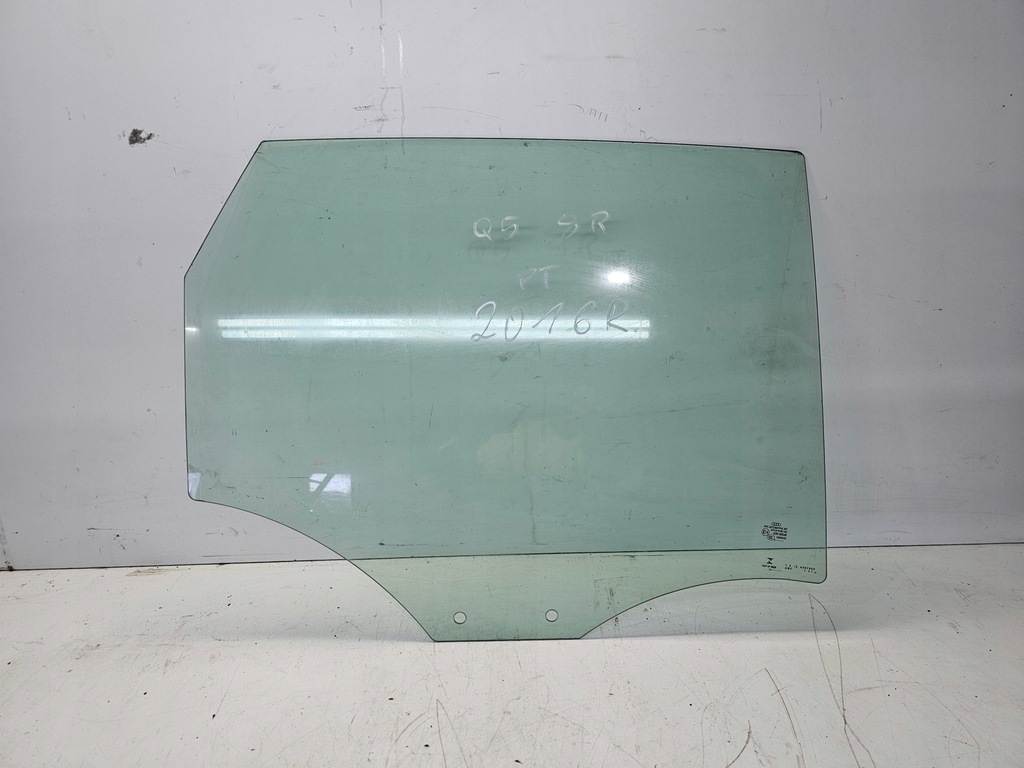 фото №1, Скло бічна двері правий задня audi q5 8r 2016r