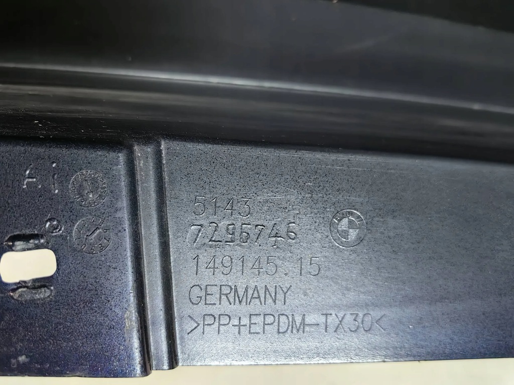 фото №13, Bmw i3 - крила правий задня polecam