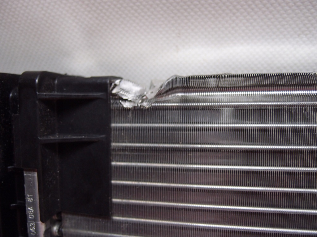 фото №14, Радиатор wody 9809141780 citroen ds7