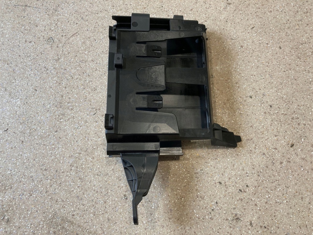 Кронштейн компьютер двигателя bmw 8 g14 7935548 Недорого