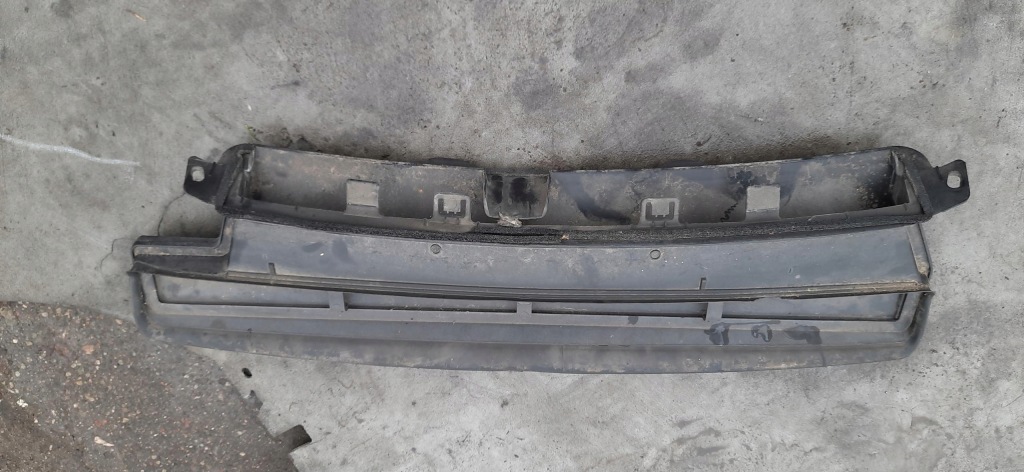 Впуск руль воздуха ловушка peugeot 5008 1 9683140380 Киев