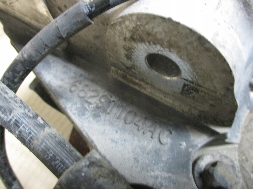 фото №5, Поворотный кулак задняя правая jeep compass ii 2.0 m-jet