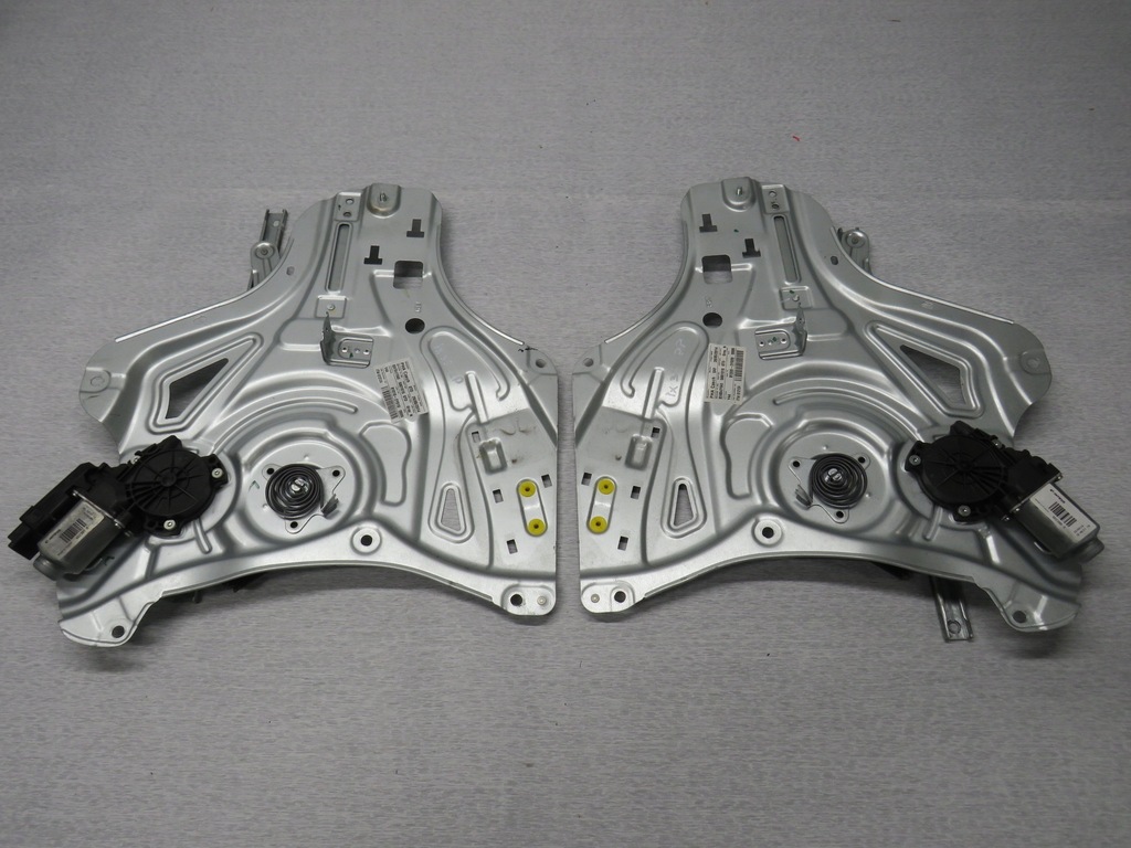 фото №1, Hyundai ix35 подъемник стекло перед