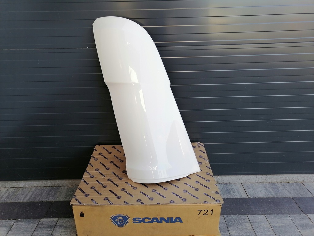 фото №1, Ветровик облицовка scania r 2230757
