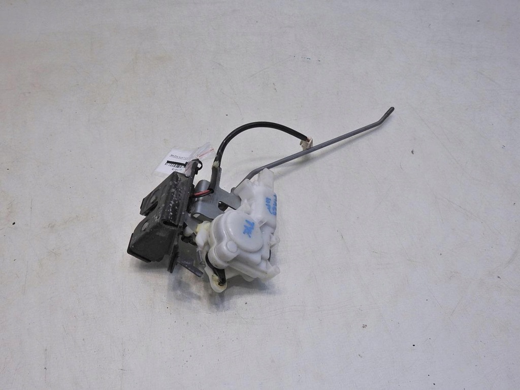 фото №10, Замок кришки задня mazda 5 i lift