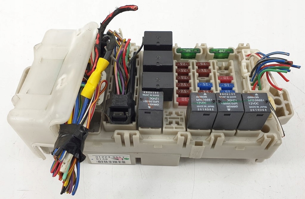 фото №1, Коробка запобіжників mitsubishi lancer vii 2.0