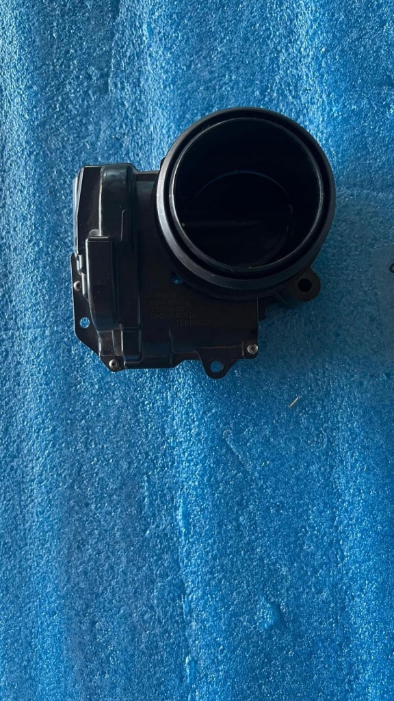 Купити Bmw f20 f30 r55 r56 дросельна заслінка 7604918