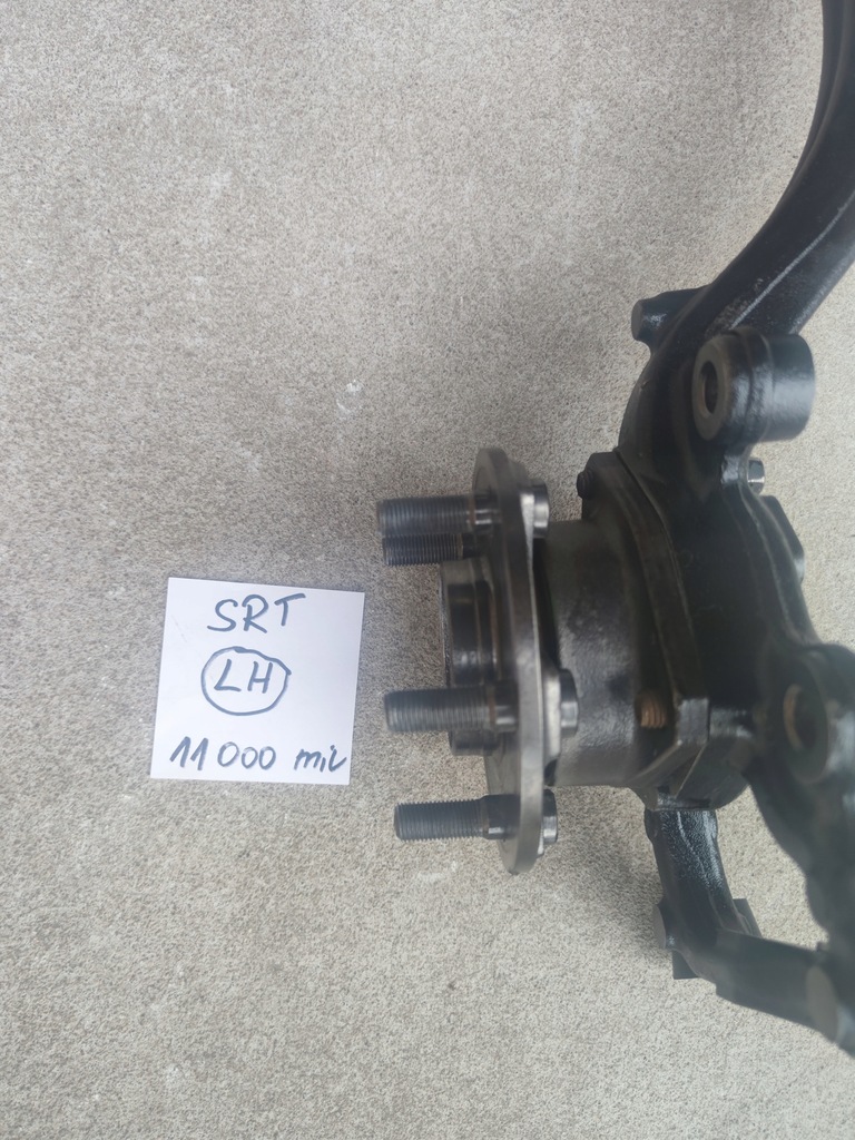 фото №6, Dodge challenger charger srt передняя левая поворотный кулак 2015+