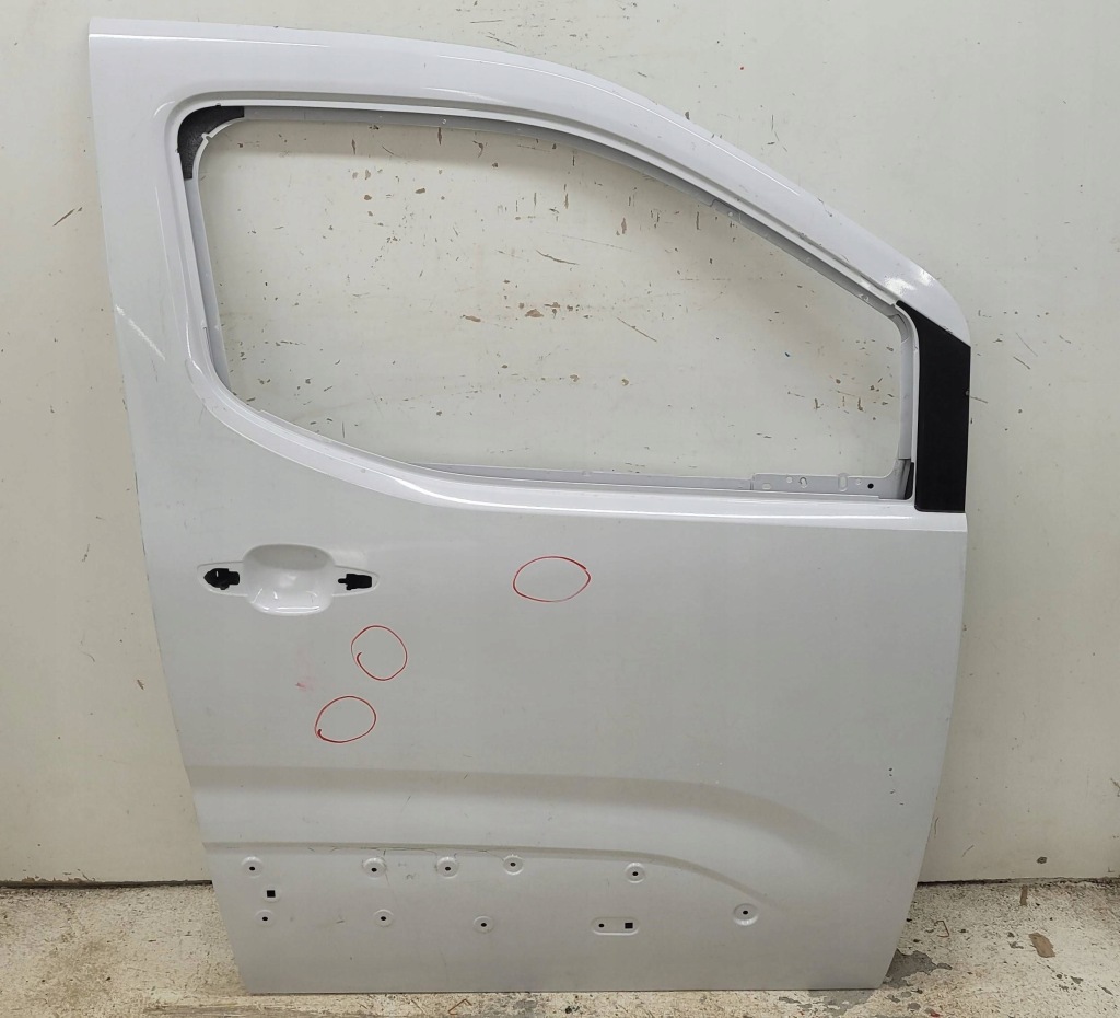 фото №1, Citroen berlingo peugeot partner iv 4 combo e 18- дверь перед правое fv