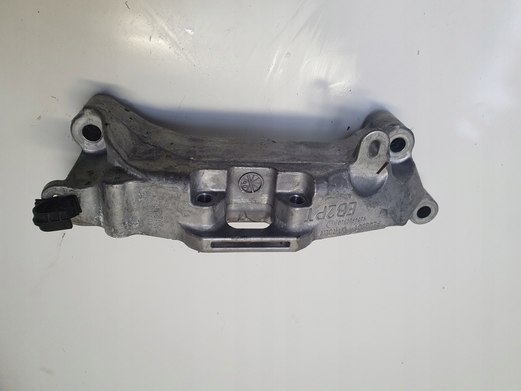 фото №1, Crossland x lift кронштейн кронштейн двигуна 9674960380