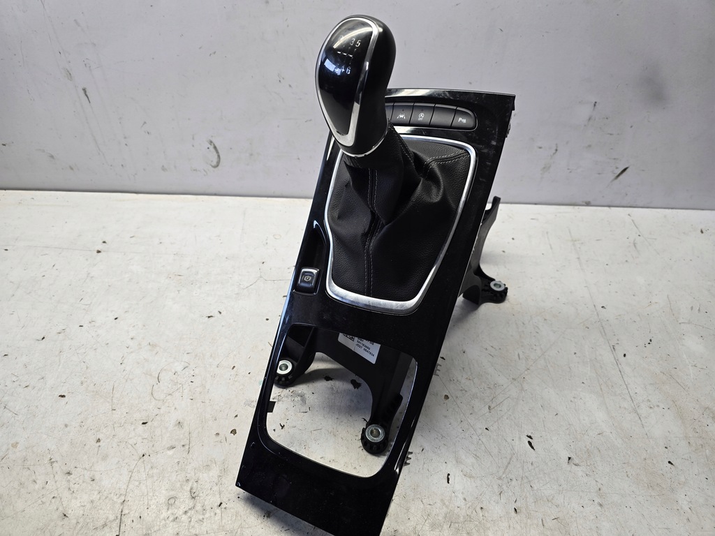 фото №1, Opel insignia b ручка чохол домкрат рамка перемикання передач механічна коробка передач