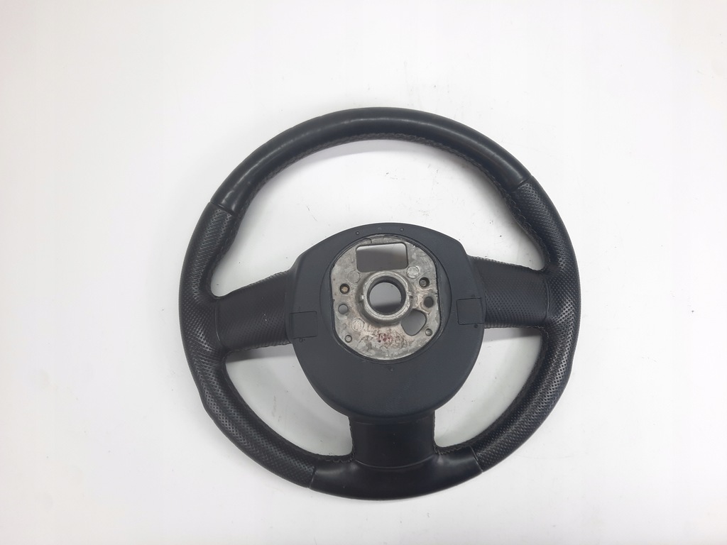 фото №7, Воздуховод трёхспицевая audi q7 4l s line мультифункция