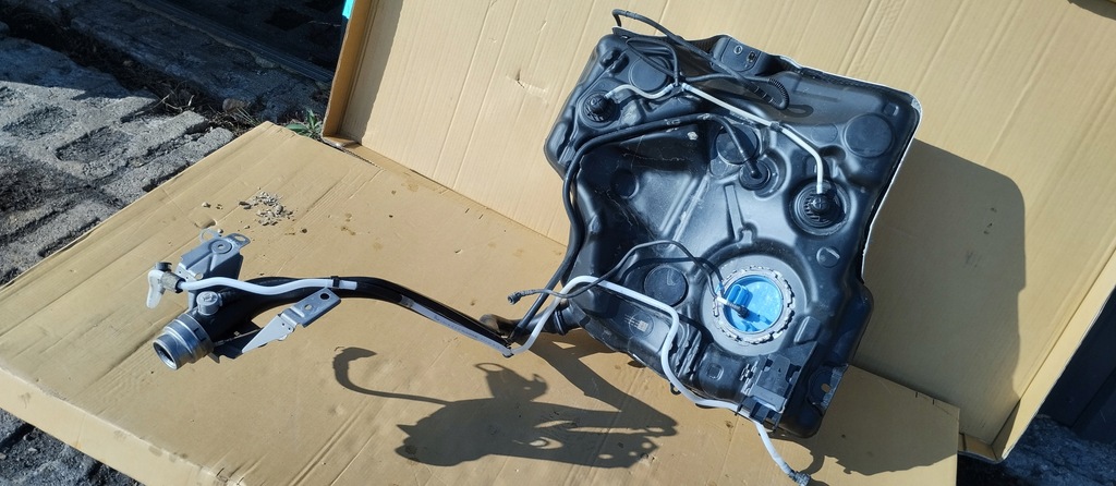 фото №1, Бак bak пального насос volkswagen vw t-roc 1,5 tsi комплект 5q0201085aj