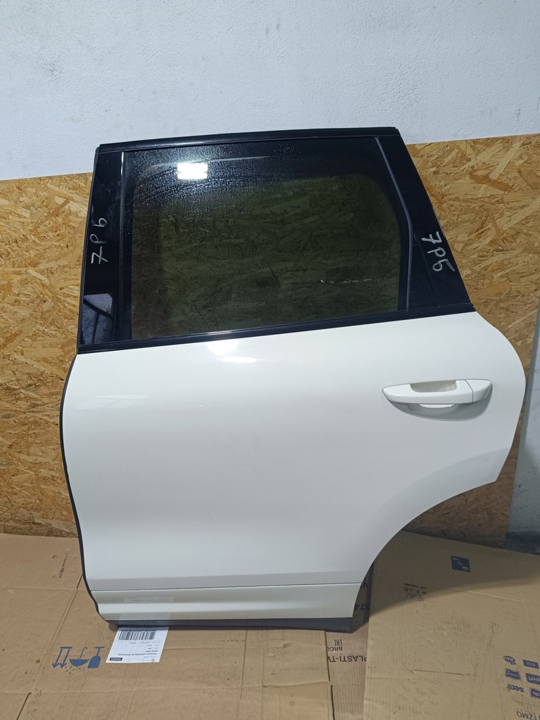 фото №1, Дверь задняя левая cayenne 7p5