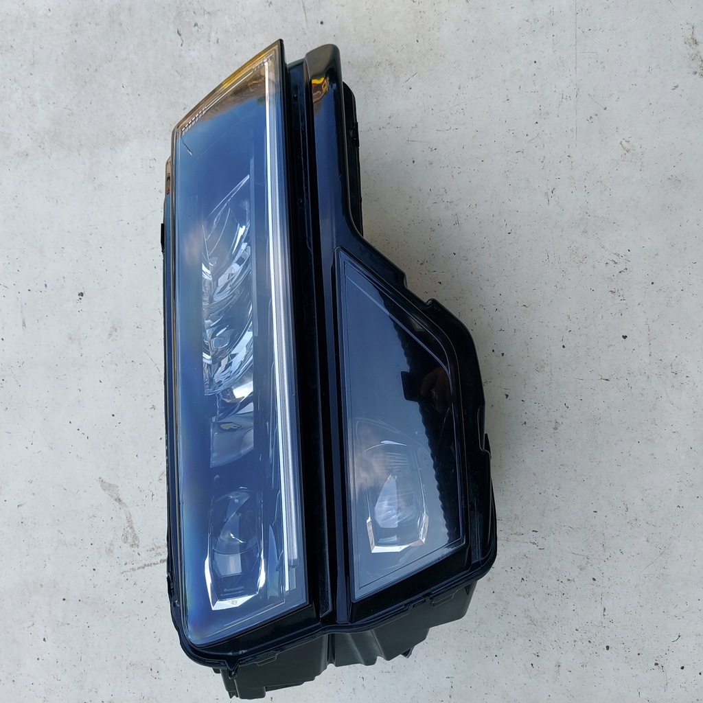 фото №11, Лампа передняя правая full led skoda karoq ładna eu