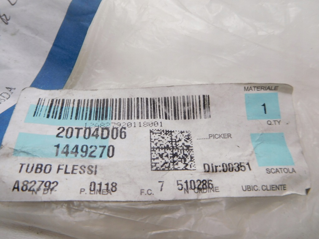 фото №8, Шланг сливной ford ranger mk3 оригинальный номер 1449270