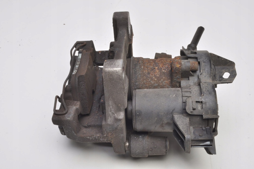 фото №9, Volvo s60 iii v60 ii супорт гальмівний правий задня задній 32217364 31687555