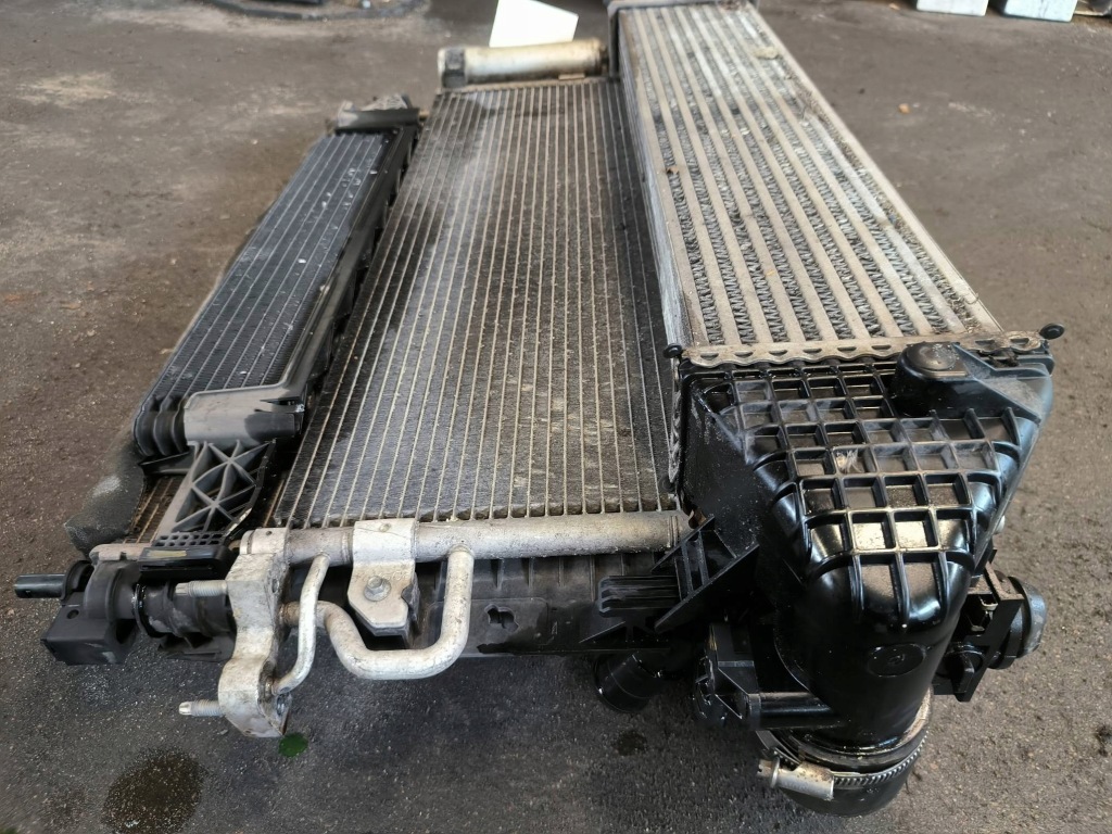 Комплект радиатор 2.0t ecoboost lincoln mkc Недорого