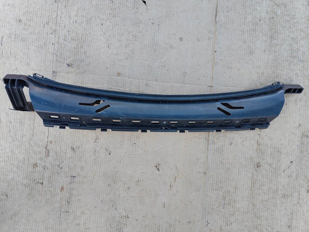 фото №6, W213 2.0 направляющая бампера задняя a2138850705