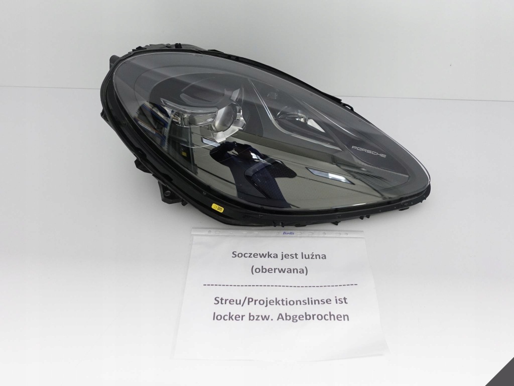 Porsche macan 95b рестайлинг  18- фара full led тонированная правый Доставка