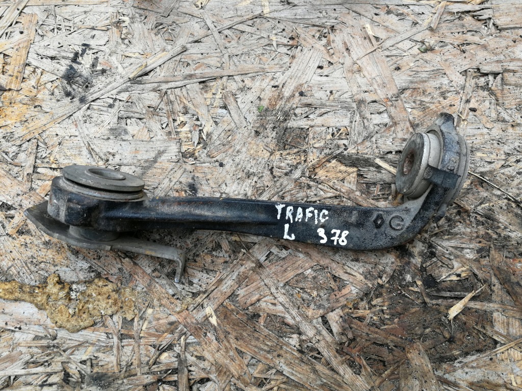 фото №1, Кронштейн балка двигателя левая renault trafic ii