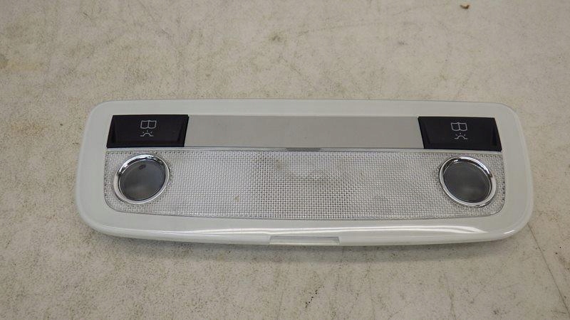 Купити Лампа освітлення обшивки стелі mercedes w176 рестайлінг  лампа обшивки стелі w176