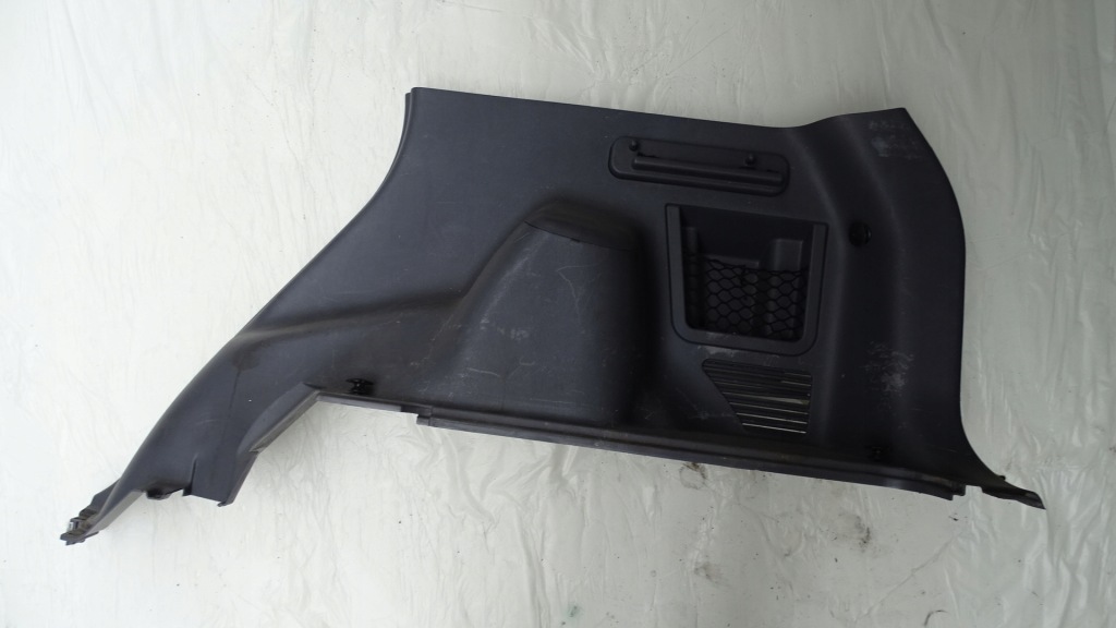 фото №1, Оббивка багажника права задня tucson hyundai 2004-