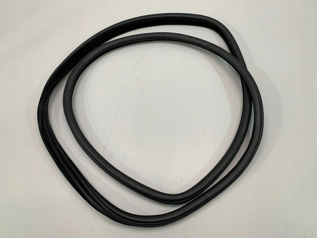 фото №1, Bmw x5 f15 прокладка дверь задняя задняя 7289639