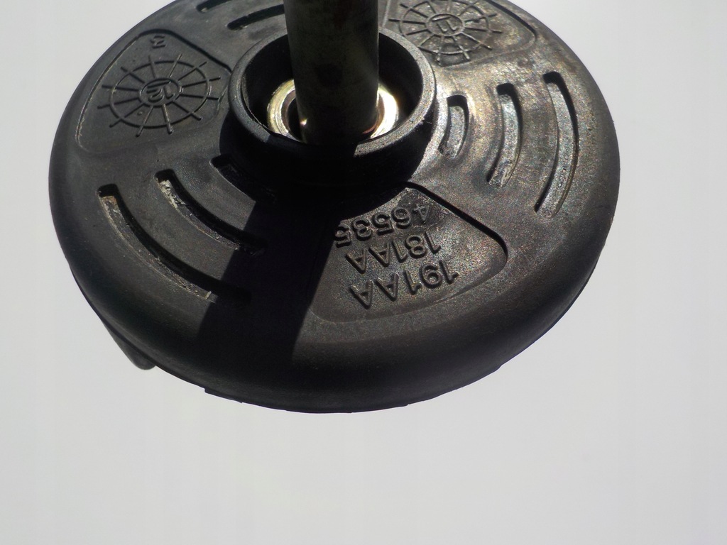 фото №8, Dodge charger lx ii srt8 11- болт втулка мост